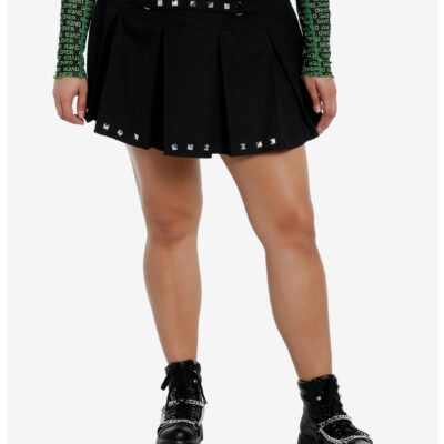 Social Collision Pyramid Stud Pleated Skirt Plus Size