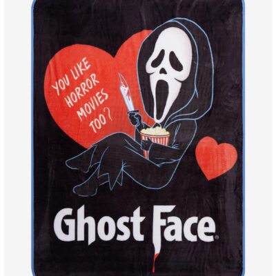 Scream Chibi Ghost Face Heart Throw Blanket