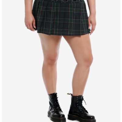 Social Collision® Green Plaid Grommet Low Rise Pleated Skirt Plus Size