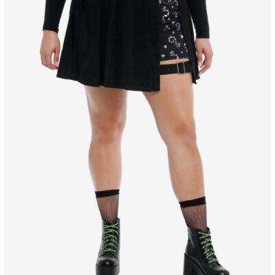 Beetlejuice Sandworm Chain Skort Plus Size